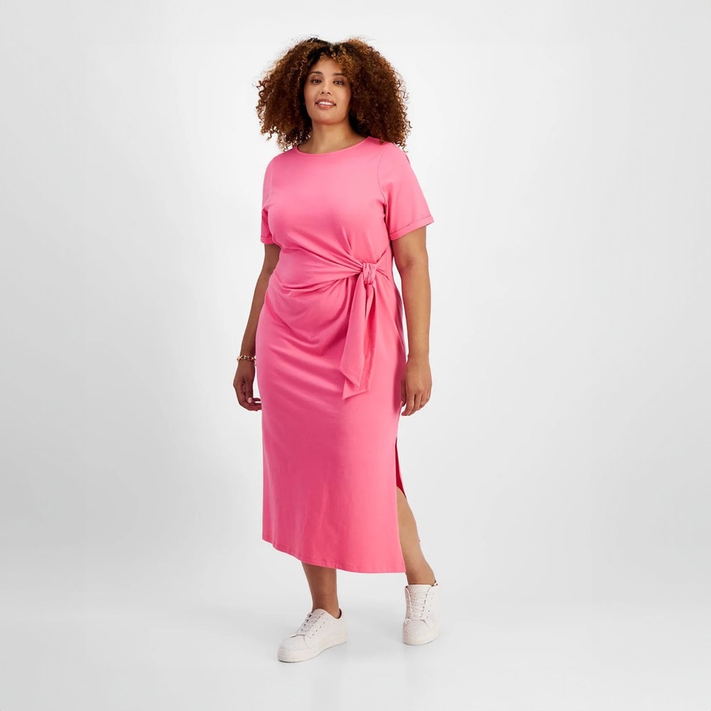 NWT On 34th Women's Crewneck Wrap Tie Dress